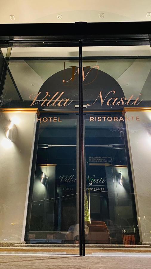 Villa Nasti Hotel Ristorante Canzo 외부 사진