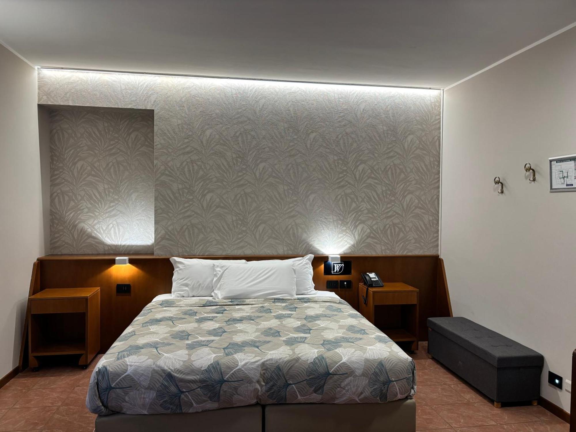 Villa Nasti Hotel Ristorante Canzo 외부 사진