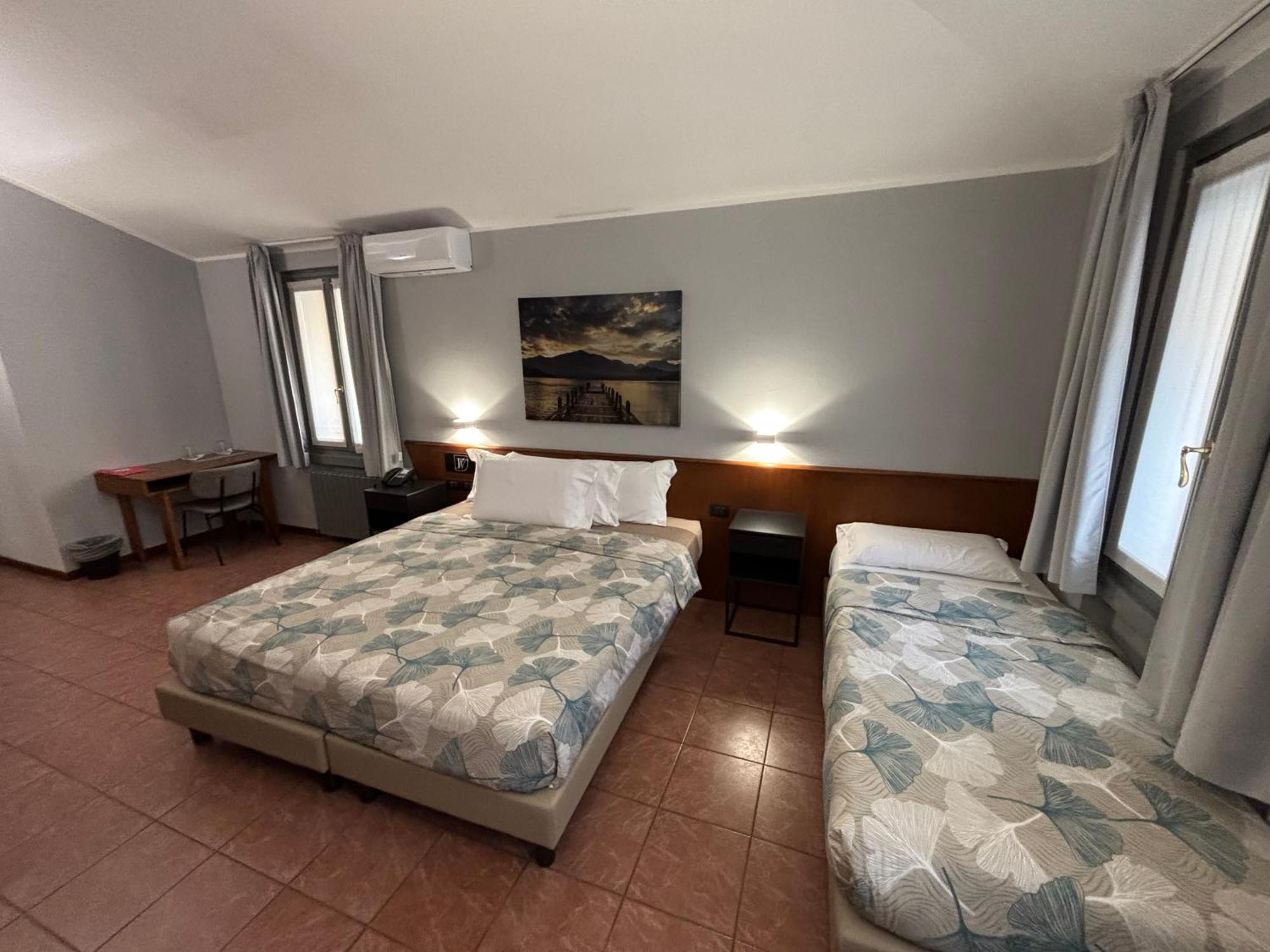 Villa Nasti Hotel Ristorante Canzo 외부 사진