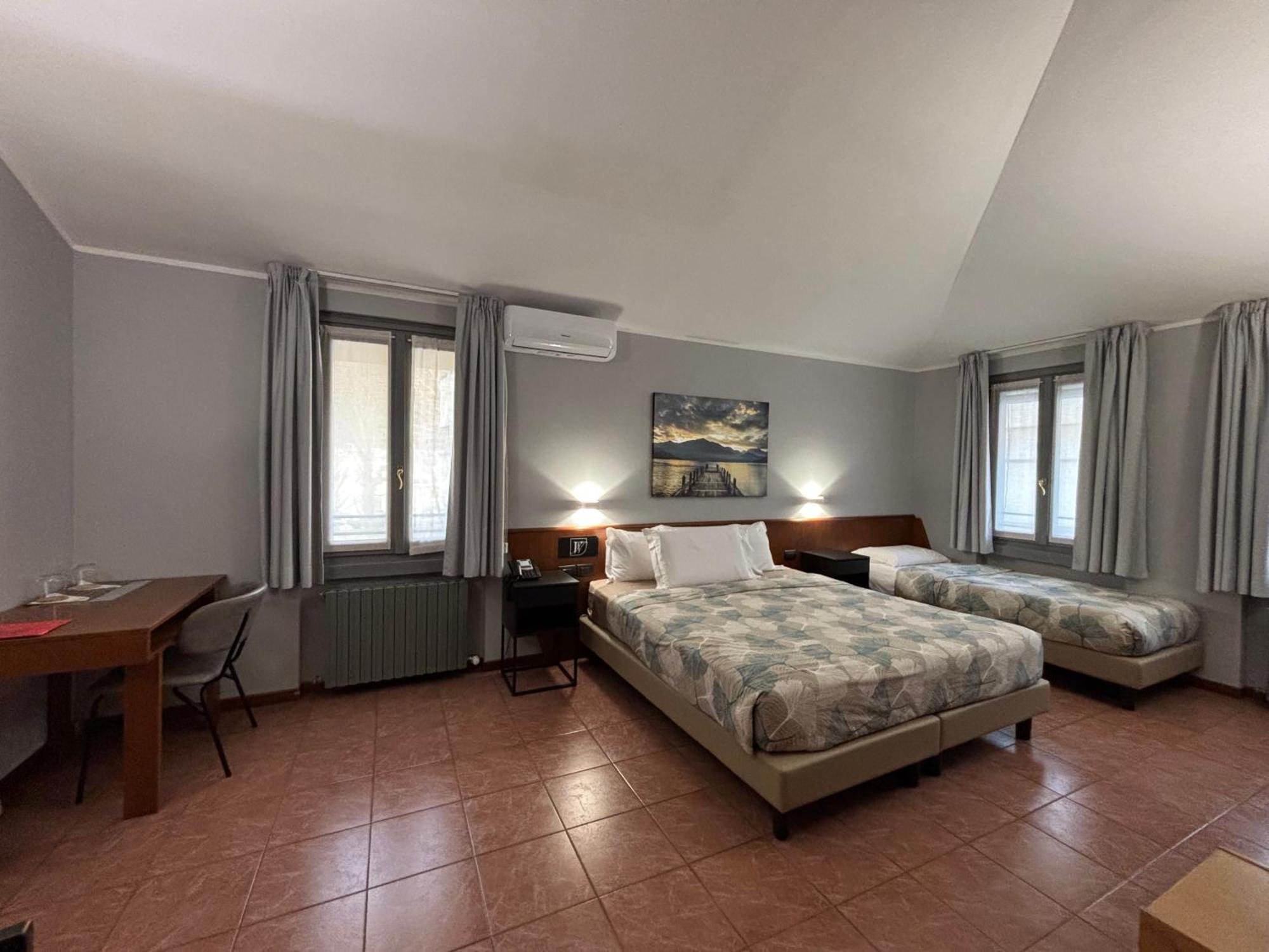 Villa Nasti Hotel Ristorante Canzo 외부 사진